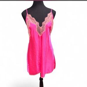 Victoria's Secret Fuchsia and Peach Lace mini slip